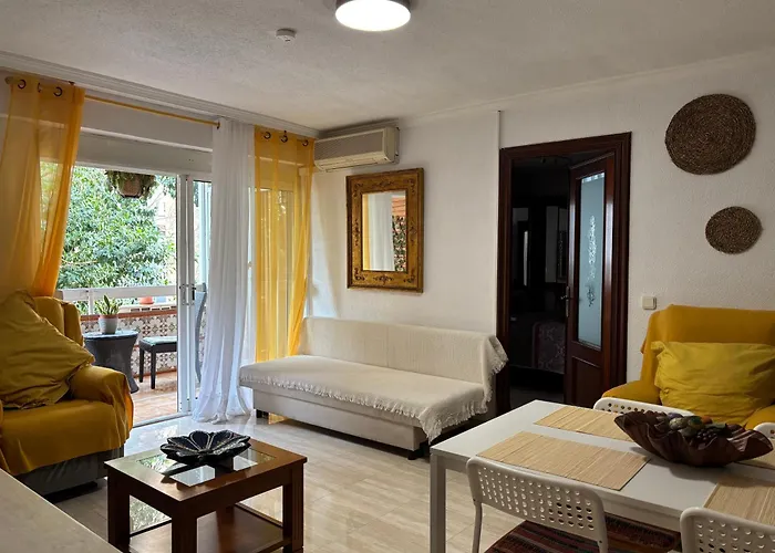 Carihuela By On-line Torremolinos